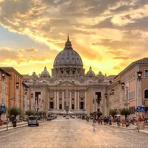 450mt To Basilica S.pietro , Rome Italie